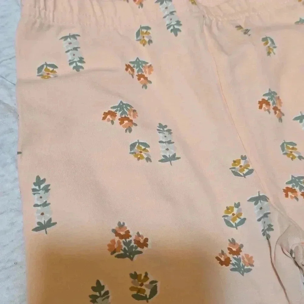 Carter's 3 piece vest floral set - Picture 3 of 4
